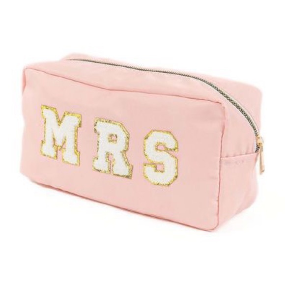 MRS Chenille Letter Patch Pink bag - Picture 1 of 1